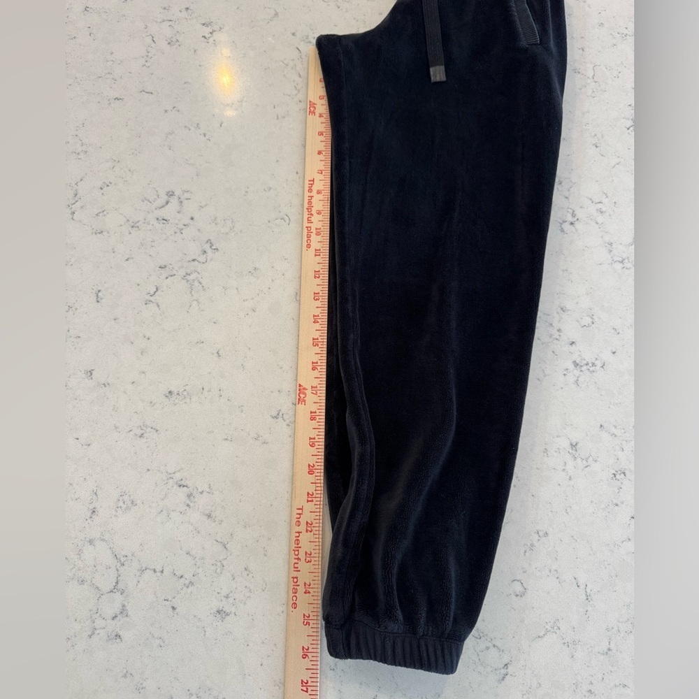 Athleta Double Cozy Karma Jogger Pant BLACK Size XS Soft Warm Pockets - Picture 9 of 12
